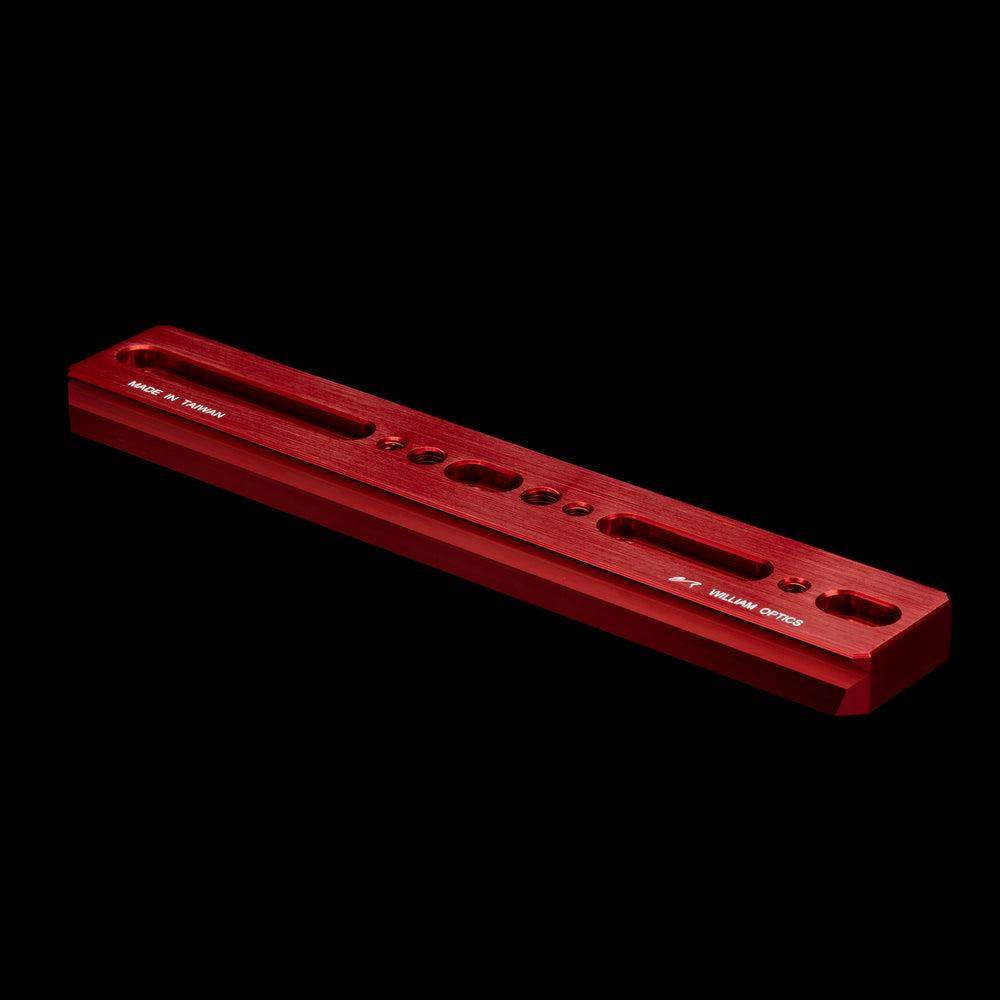 William Optics dual side dovetail plate for telescope accessories, showing a sturdy metal mounting plate with screw holes.
