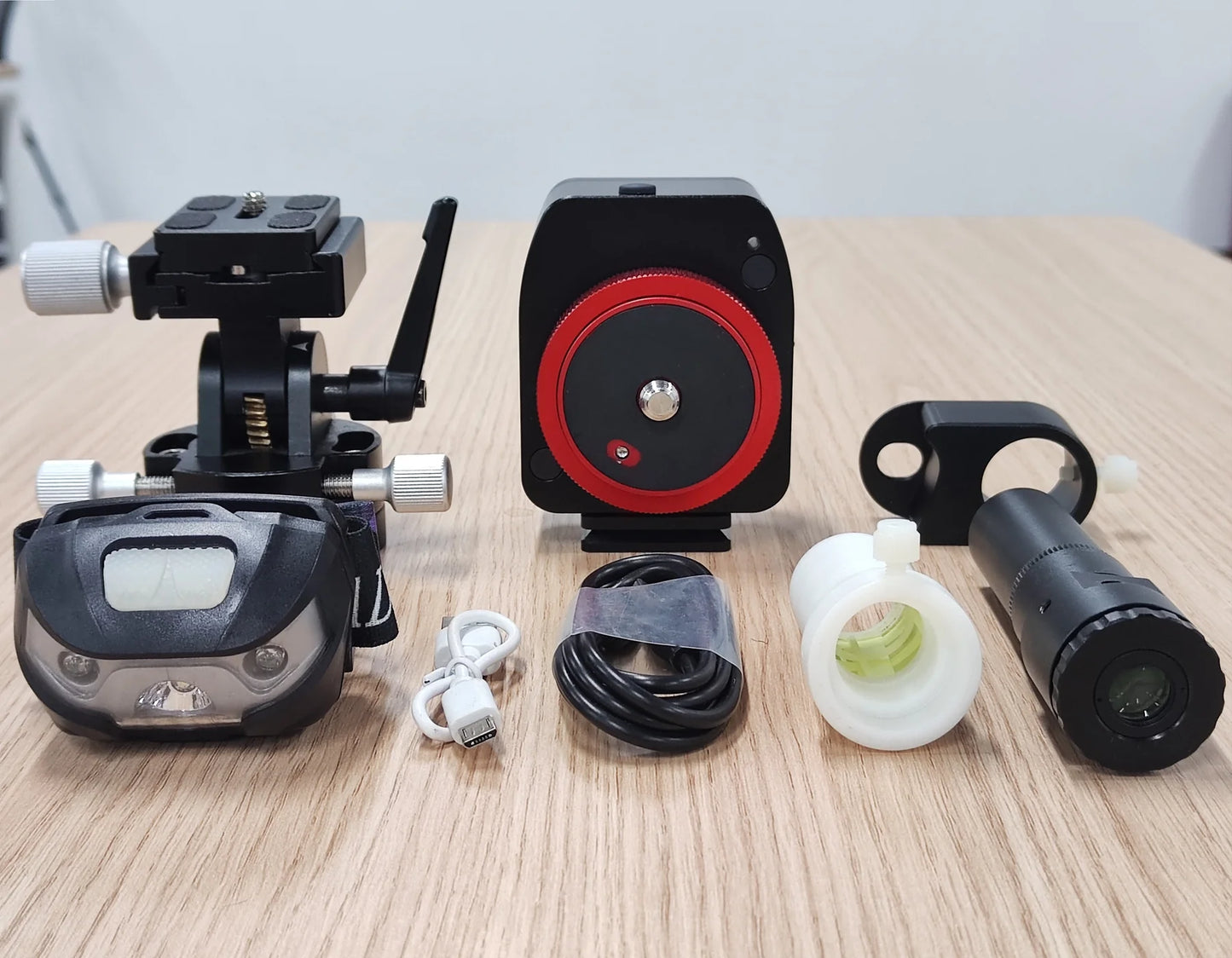 MSM NOMAD star tracker for Novice and Experienced Astrophotographers